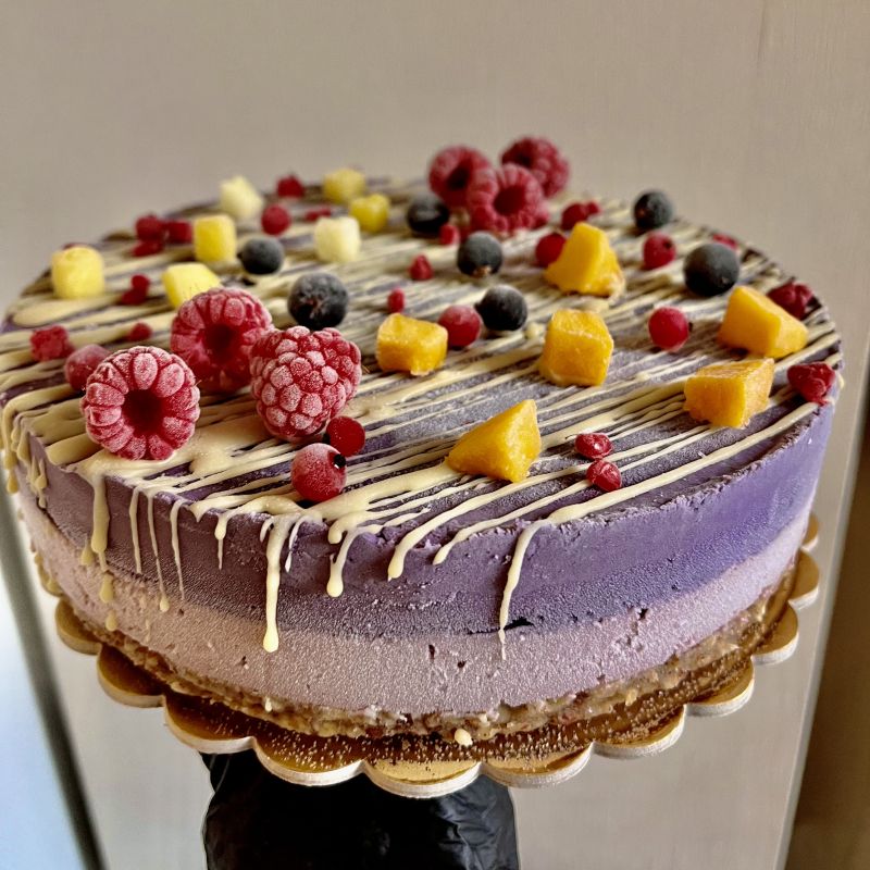 Торт клубника-черника веган