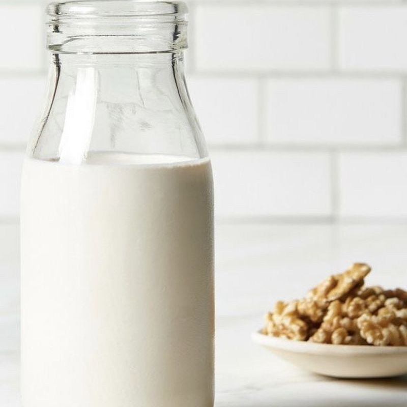 Молоко из грецкого ореха