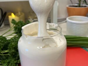 Кешью сметана (заправка для салатов)